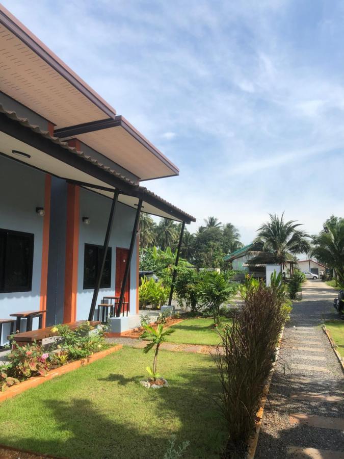 Villafarmsuk@Khanom Kültér fotó